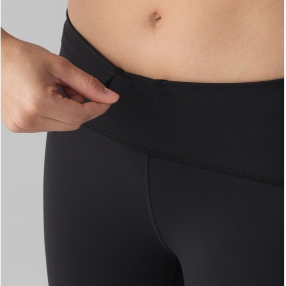 Lululemon Train Times Crop (17") - Black - Picture 7 of 7